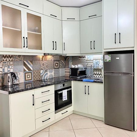 Evgenia'S Apartment Саранде Екстериор снимка